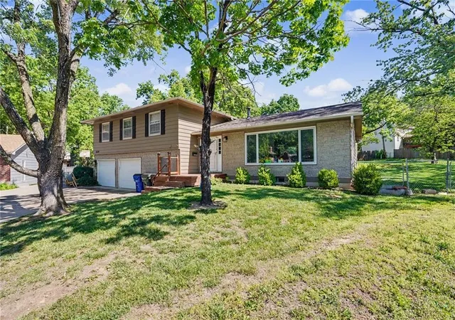 Homes for sale in Lawrence, KS | 2624 Bardith Ct, Lawrence, KS 66046 | MLS# 2629250