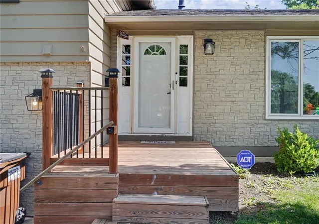 Homes for sale in Lawrence, KS | 2624 Bardith Ct, Lawrence, KS 66046 | MLS# 2629250