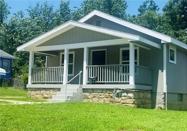 1st image of 3208 Rowland Ave, Kansas City, KS 66104 | MLS# 2629252