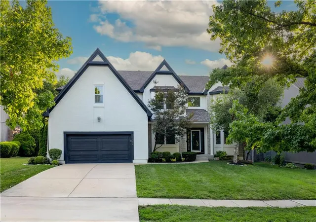 Photo 1 of Sale Pending at 13164 Birch St, Overland Park, KS 66209 | MLS# 2629255 | Listing updated on 2026-09-01