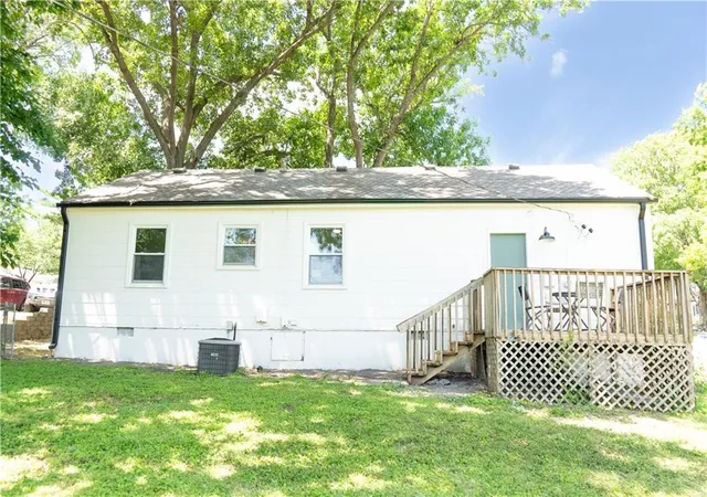 Homes for sale in Shawnee, KS | 5628 Melrose Ln, Shawnee, KS 66203 | MLS# 2629281
