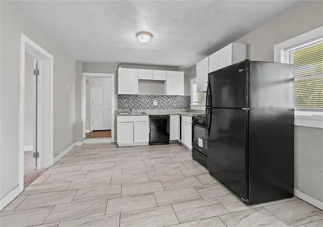 Homes for sale in Kansas City, MO | 432 Blue Ridge Blvd, Kansas City, MO 64125 | MLS# 2629282
