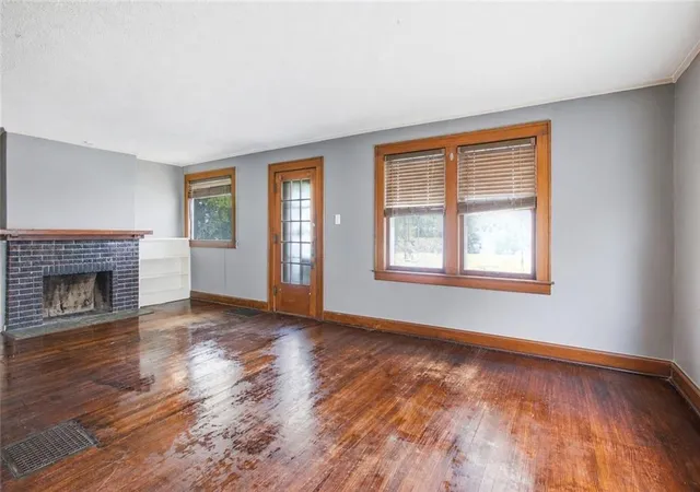 5th image of 3405 State Ave, Kansas City, KS 66102 | MLS# 2629295
