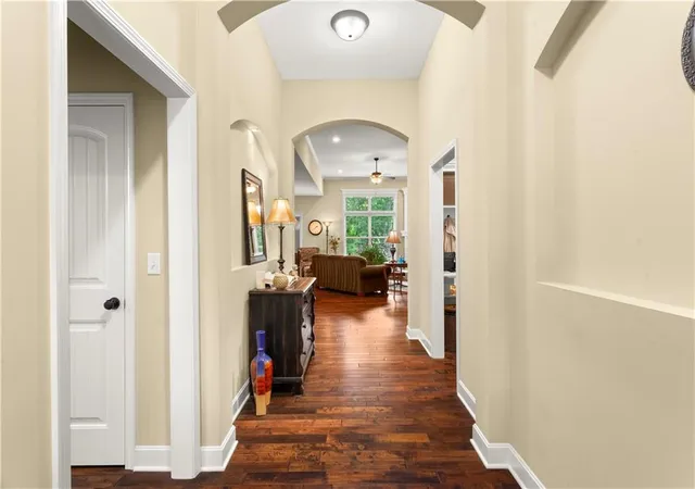 4th image of 3404 S Wood Ave, Independence, MO 64057 | MLS# 2629305