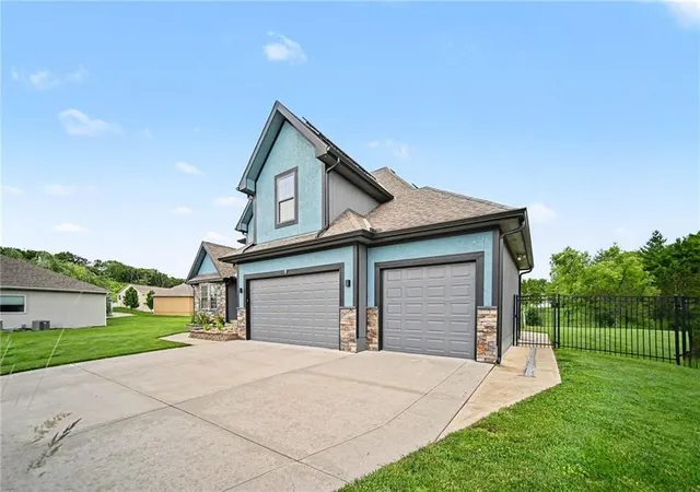 38th image of 3221 S Mize Ridge Ct, Independence, MO 64057 | MLS# 2629316