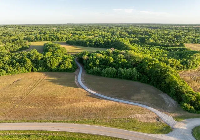 2nd image of Tract A Ne 900th Rd, Knob Noster, MO 65336 | MLS# 2629324