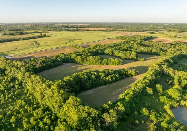4th image of Tract A Ne 900Th Rd, Knob Noster, MO 65336 | MLS# 2629324