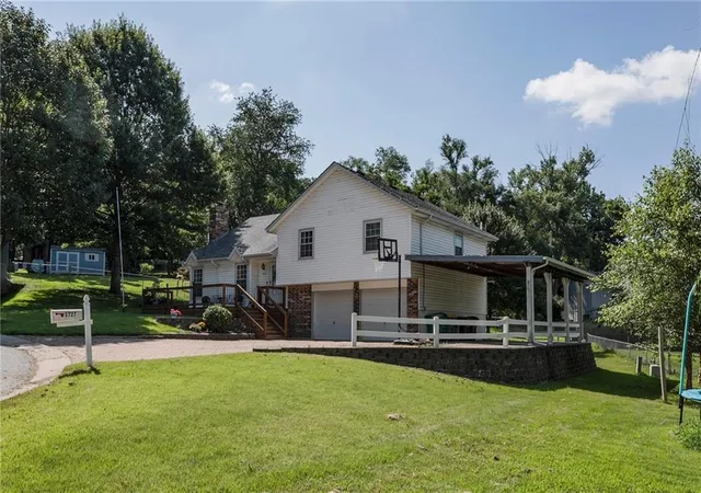 2nd image of 5727 Osage Ave, Kansas City, KS 66106 | MLS# 2629329