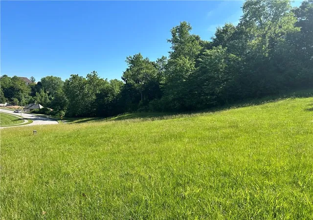 Photo 2 of Sale Pending at 6444 Nw Monticello Dr, Kansas City, MO 64152 | MLS# 2629334 | Listing updated on 2026-07-16