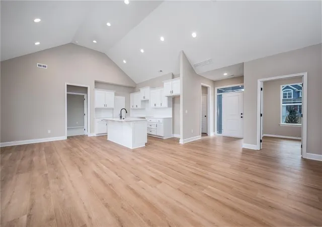 Photo 3 of Sale Pending at 3414 N 130th Street, Kansas City, KS 66109 | MLS# 2629336 | Listing updated on 2026-09-08