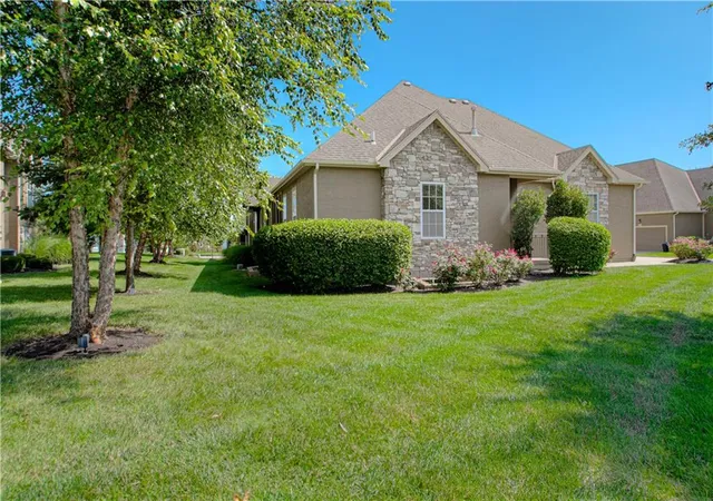 2nd image of 16877 S Bradley Dr, Olathe, KS 66062 | MLS# 2629338