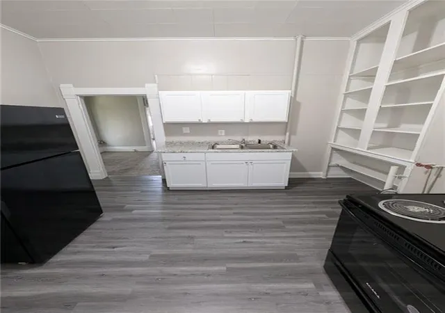 Listing Photo 2 - Condo for sale in building located at 2431-33 S 11th St, Saint Joseph, MO 64503 - Unit #
