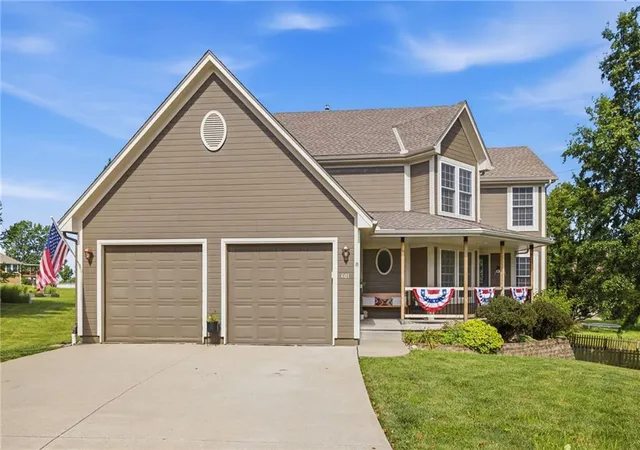 Homes for sale in Pleasant Hill, MO | 601 Little Bend Ct, Pleasant Hill, MO 64080 | MLS# 2629356