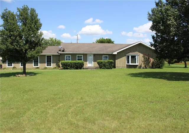 Homes for sale in Coffeyville, KS | 4570 Cr 2630 N/a, Coffeyville, KS 67337 | MLS# 2629366