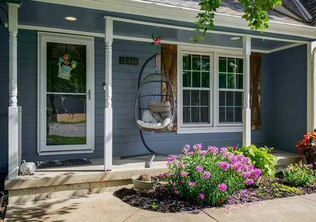 2nd image of 10308 Ne 98th Ter, Kansas City, MO 64157 | MLS# 2629391