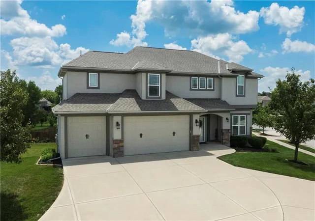 Homes for sale in Kansas City, MO | 1609 Nw 95Th St, Kansas City, MO 64155 | MLS# 2629405