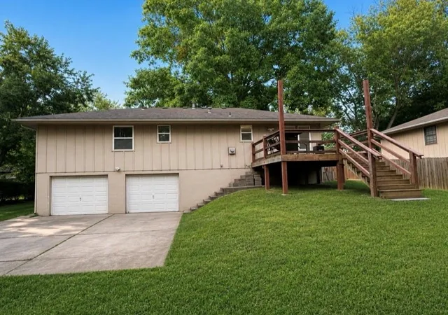 18th image of 2106 S Owings St, Oak Grove, MO 64075 | MLS# 2629415