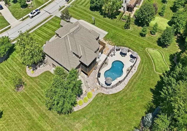 1st image of 10607 N Hedges St, Kansas City, MO 64157 | MLS# 2629439