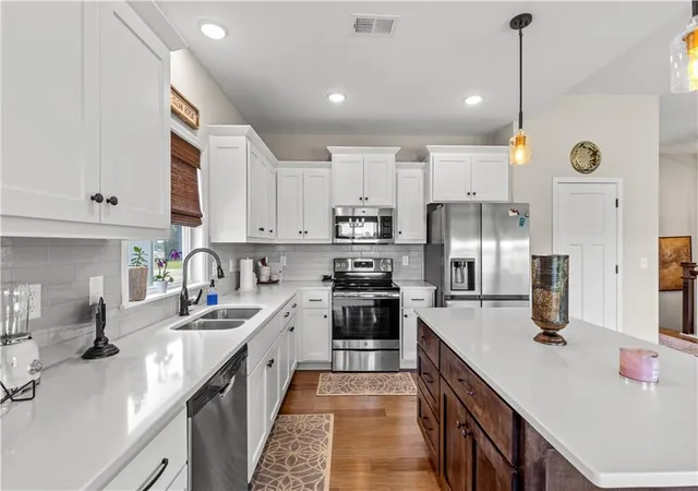 3rd image of 4904 N 126Th St, Kansas City, KS 66109 | MLS# 2629441