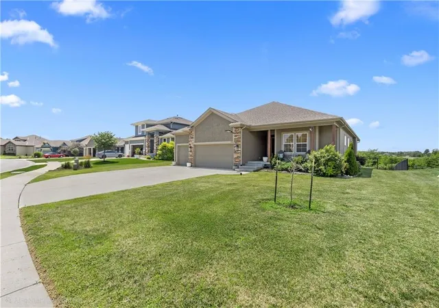 Photo 3 of Single family home for sale at 4904 N 126th Street, Kansas City, KS 66109 | MLS# 2629441 | Listing updated on 2026-10-21