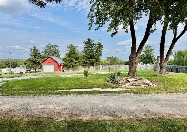 Photo 2 of Sale Pending at 404 E 6th Street, Pickering, MO 64476 | MLS# 2629457 | Listing updated on 2026-09-23
