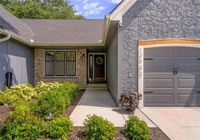 2nd image of 12702 W 121st St, Overland Park, KS 66213 | MLS# 2629466