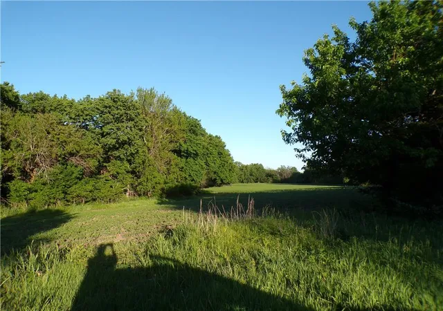 Homes for sale in Mapleton, KS | 1076 Xavier Rd, Mapleton, KS 66754 | MLS# 2629468