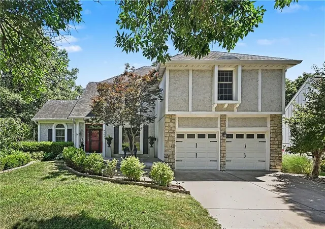 Photo 1 of Single family home for sale at 4203 NE 57th Terrace, Kansas City, MO 64119 | MLS# 2629478 | Listing updated on 2026-08-17