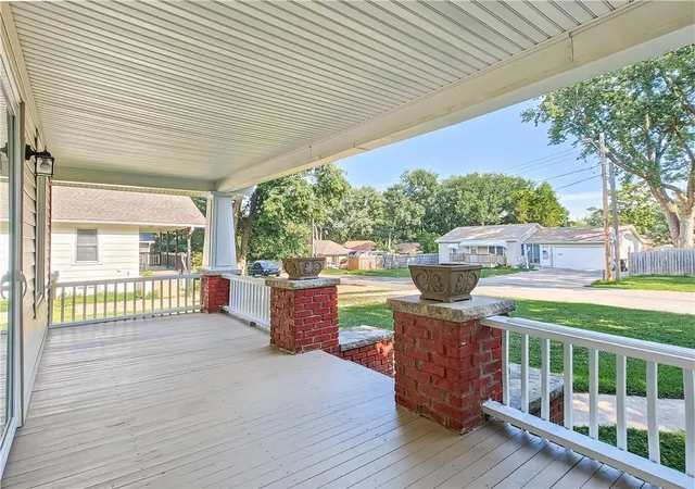3rd image of 10117 E 10Th St, Independence, MO 64053 | MLS# 2629493