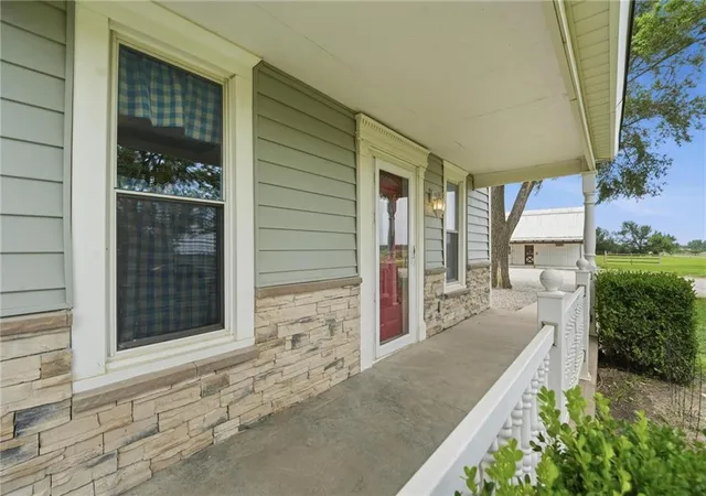 Homes for sale in Ottawa, KS | 2171 Eisenhower Rd, Ottawa, KS 66067 | MLS# 2629496