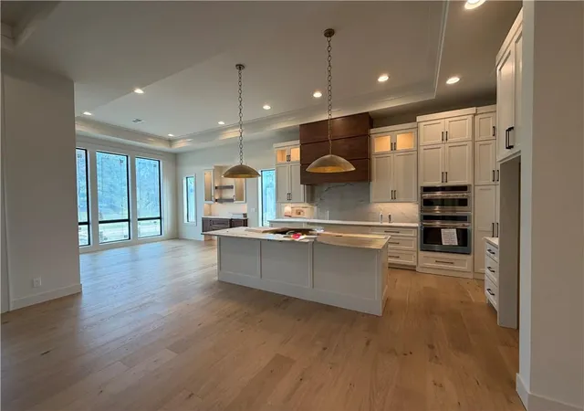 Photo 2 of Single family home for sale at 2944 W 133rd Terrace, Leawood, KS 66209 | MLS# 2629502 | Listing updated on 2026-10-22