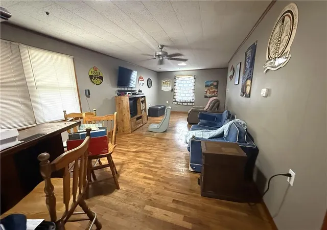 Homes for sale in Pittsburg, KS | 315 E Washington St, Pittsburg, KS 66762 | MLS# 2629504