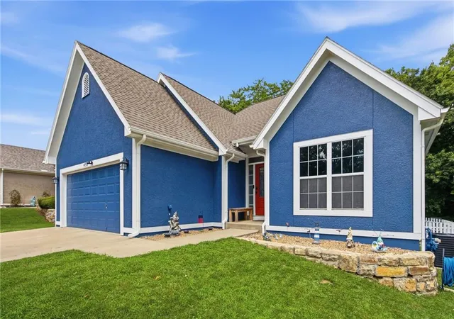 2nd image of 497 S 137th Pl, Bonner Springs, KS 66012 | MLS# 2629571