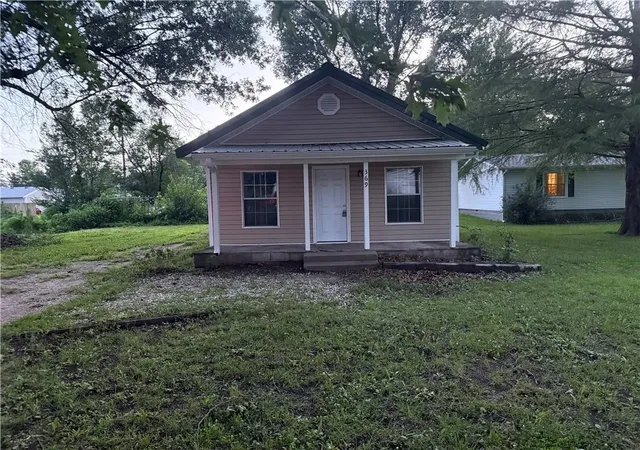 1st image of 369 Martin Ave, Asbury, MO 64832 | MLS# 2629582