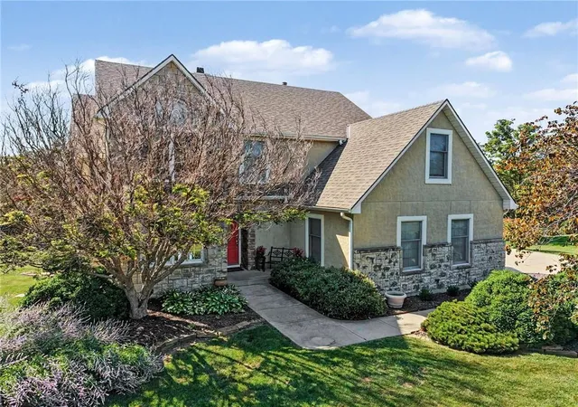 2nd image of 4002 Independence Blvd, Kansas City, KS 66109 | MLS# 2629593