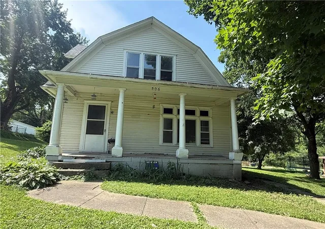 Homes for sale in Forest City, MO | 506 Grand Ave, Forest City, MO 64451 | MLS# 2629604