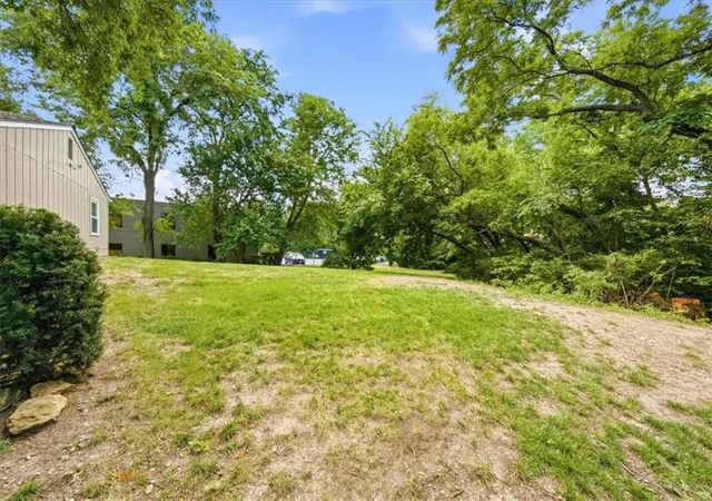 Homes for sale in Shawnee, KS | 11417 W 77 Pl, Shawnee, KS 66214 | MLS# 2629619
