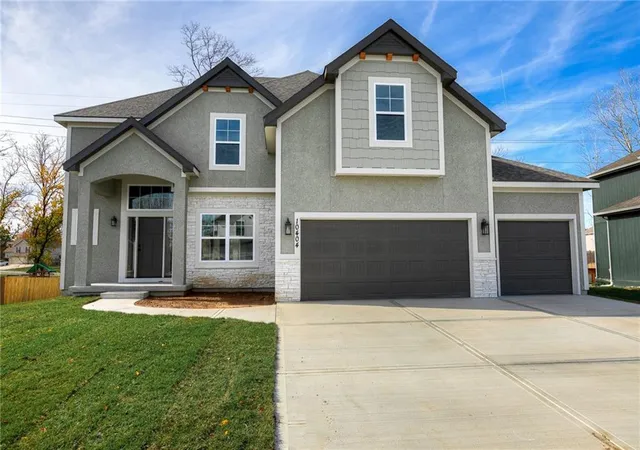 Photo 1 of Sale Pending at 8824 N Colorado Ave, Kansas City, MO 64156 | MLS# 2629624 | Listing updated on 2026-07-03