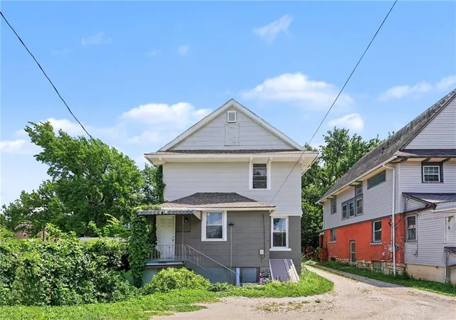 Photo 27 of Single family home for sale at 3212 Campbell St, Kansas City, MO 64109 | MLS# 2629625 | Listing updated on 2026-08-16