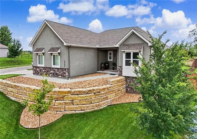 Homes for sale in Lawrence, KS | 3908 Dayflower N/a, Lawrence, KS 66049 | MLS# 2629631