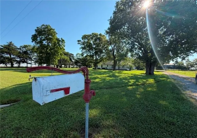 Photo 3 of Single family home for sale at 2281 215th Street, Fort Scott, KS 66701 | MLS# 2629641 | Listing updated on 2026-07-16