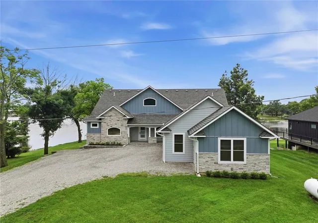 Homes for sale in Gallatin, MO | 1560 Lake Viking Ter, Gallatin, MO 64640 | MLS# 2629645
