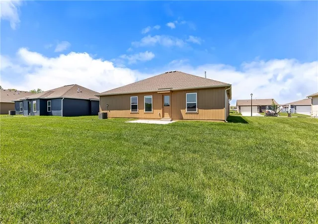 Homes for sale in Edgerton, KS | 37585 W 209th St, Edgerton, KS 66021 | MLS# 2629646