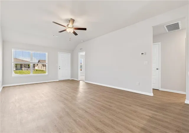 Homes for sale in Edgerton, KS | 37585 W 209Th St, Edgerton, KS 66021 | MLS# 2629646