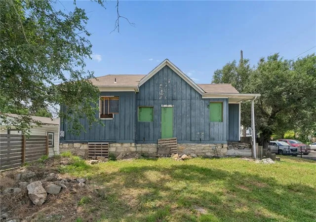 Homes for sale in Kansas City, MO | 807 & 809 Avenida Cesar Chavez N/A, Kansas City, MO 64108 | MLS# 2629658
