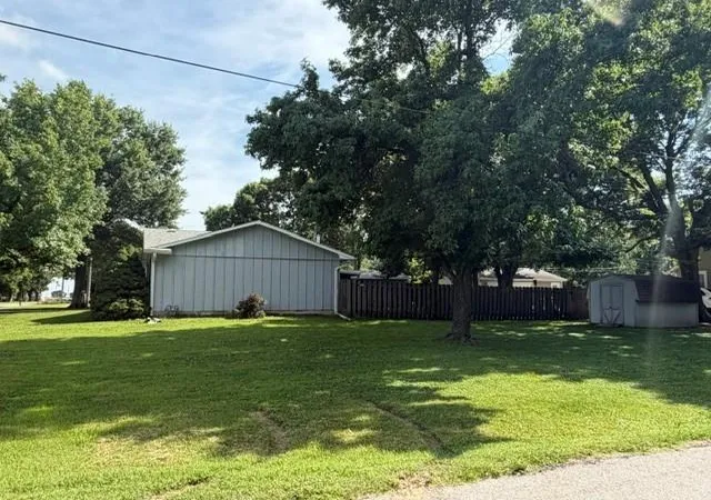 Homes for sale in Burlington, KS | 904 S 6th St, Burlington, KS 66839 | MLS# 2629662
