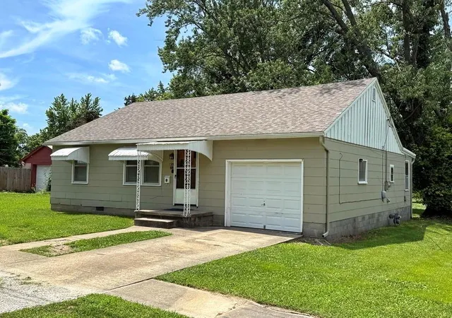 Homes for sale in El Dorado Springs, MO | 406 N Jackson St, El Dorado Springs, MO 64744 | MLS# 2629671