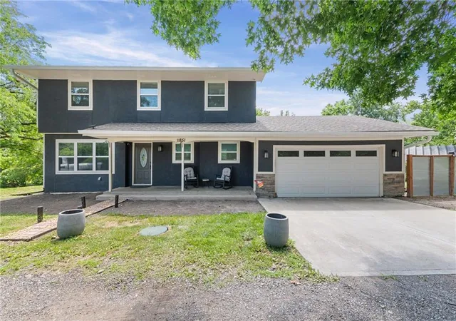 1st image of 11851 Leavenworth Rd, Kansas City, KS 66109 | MLS# 2629673