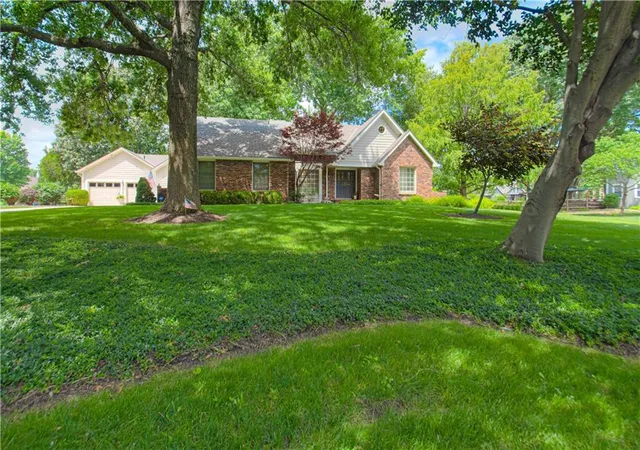 60th image of 16316 Glenwood St, Stilwell, KS 66085 | MLS# 2629674