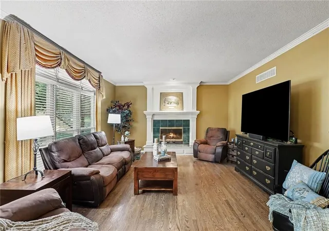 5th image of 5304 Mullen Rd, Shawnee, KS 66216 | MLS# 2629694